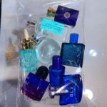 Bag of Red/Pink/White/Blue/Green /Black Mini Perfumes
